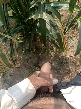 Snapshot of lovesuna chatting on 19, 10, 2025 lovesuna online show from 19, 10, 2025