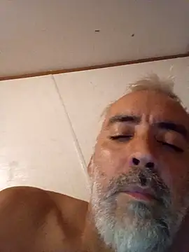 Xoc8  online show from 15, 12, 2024