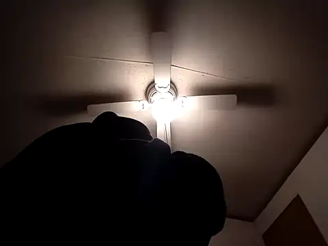 Xoc8  online show from 27, 2, 2025