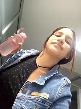 AnthonelaDuque online show from 17, 1, 2026