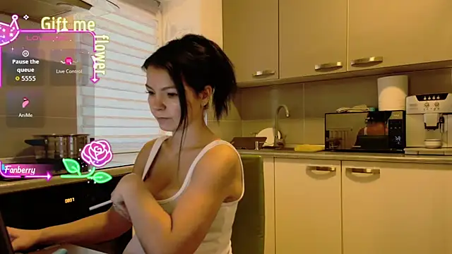 Snapshot of alisoncassie chatting on 20, 10, 2025 alisoncassie online show from 20, 10, 2025