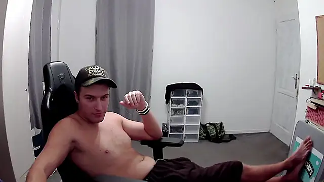 PKrisztian online show from 1, 10, 2025