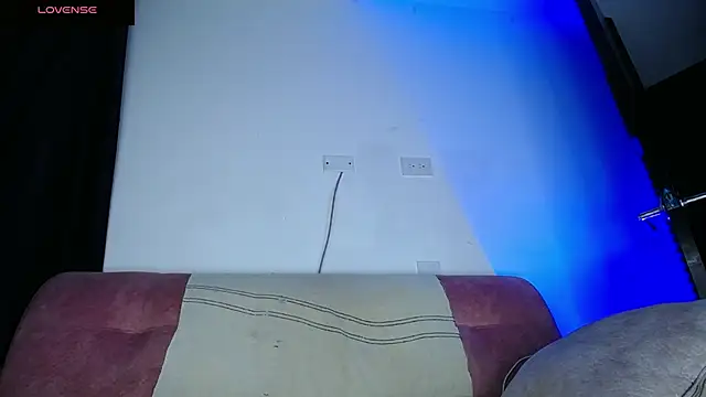Palo santo online show from 25, 6, 2026