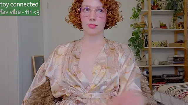 Snapshot of _lightmyfire chatting on 5, 10, 2025 lightmyfire online show from 5, 10, 2025