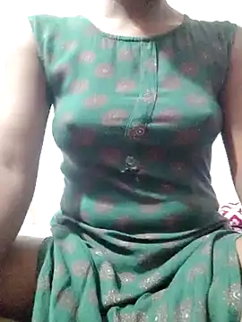 rituporna2004 online show from 18, 12, 2024