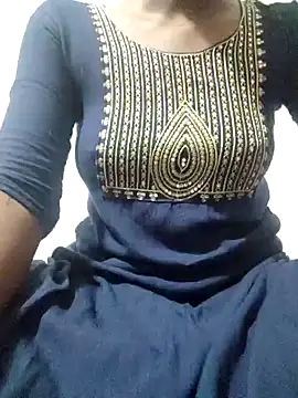 rituporna2004 online show from 27, 1, 2025