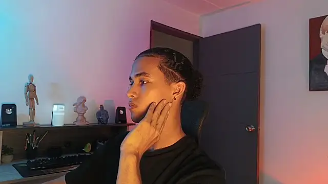 Snapshot of alejo_x3 chatting on 26, 9, 2025 alejo x3 online show from 26, 9, 2025