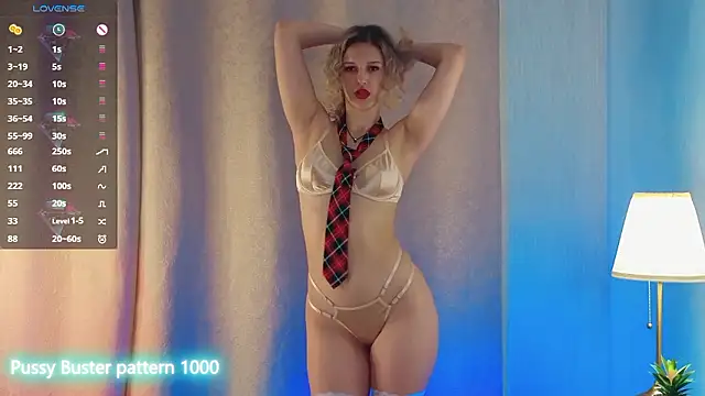 Snapshot of KimberliDean chatting on 9, 12, 2024 KimberliDean online show from 9, 12, 2024