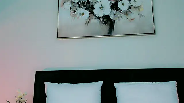 oh-my-mia online show from 4, 10, 2025