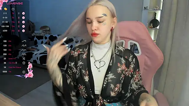 Ledy WWWII online show from 15, 3, 2025