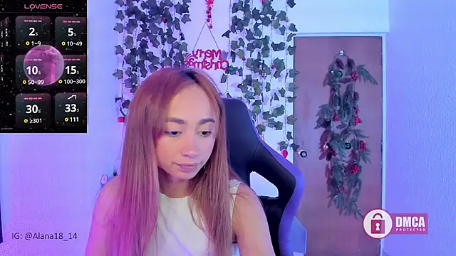 Alana Pherson online show from 15, 12, 2024