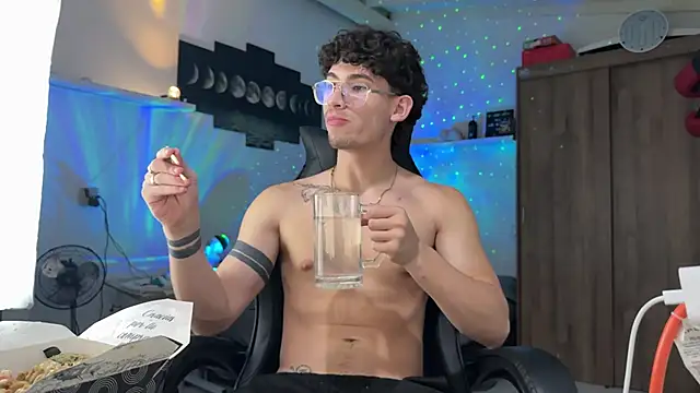 Kisan Smith online show from 3, 3, 2026