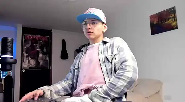 a lejandro 0 8 online show from 10, 12, 2024