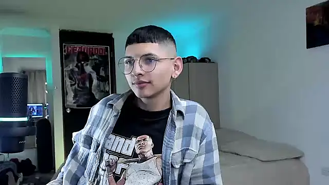 a lejandro 0 8 online show from 15, 12, 2024