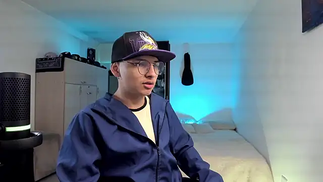 a lejandro 0 8 online show from 15, 12, 2024