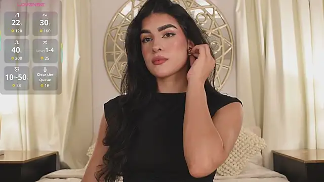 Antonellaparis  online show from 19, 10, 2025