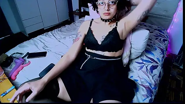 ConeNella online show from 10, 10, 2025