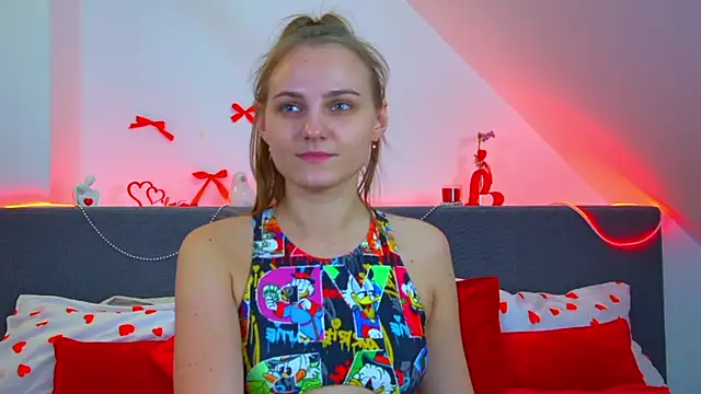 Snapshot of MelissaMelrey chatting on 20, 7, 2026 MelissaMelrey online show from 20, 7, 2026