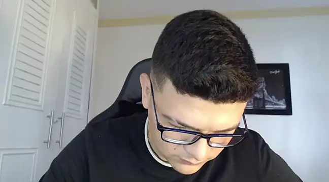 Plug Control online show from 15, 2, 2025