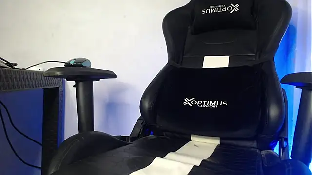 Plug Control online show from 13, 9, 2025