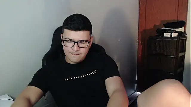 Plug Control online show from 8, 1, 2026