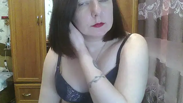 SophieNightAh online show from 2, 3, 2025