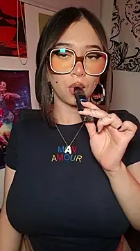 Snapshot of annbones_ch chatting on 7, 11, 2025 annbones ch online show from 7, 11, 2025