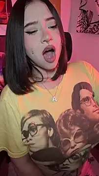 Snapshot of annbones_ch chatting on 23, 12, 2025 annbones ch online show from 23, 12, 2025