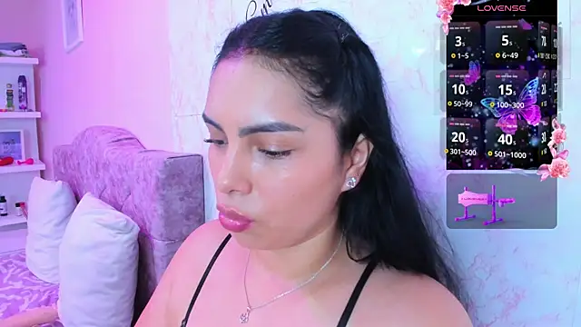 evelinn belen online show from 29, 4, 2026