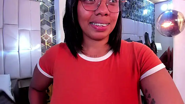 lia mariana online show from 27, 6, 2026