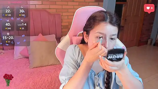 Amy joones online show from 23, 7, 2026