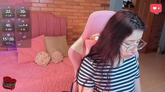 Amy joones online show from 29, 7, 2026