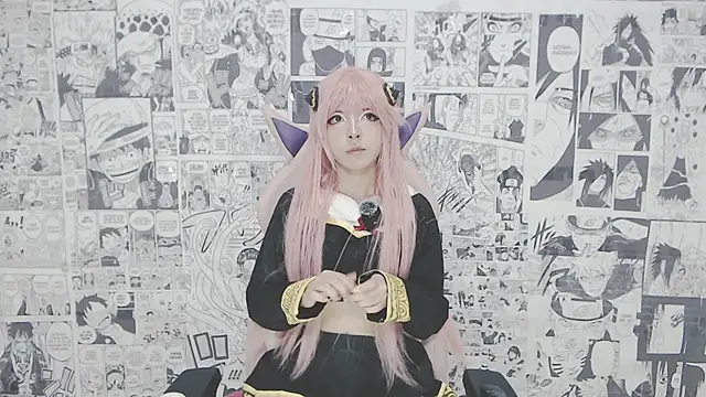 Miahparker online show from 4, 10, 2025