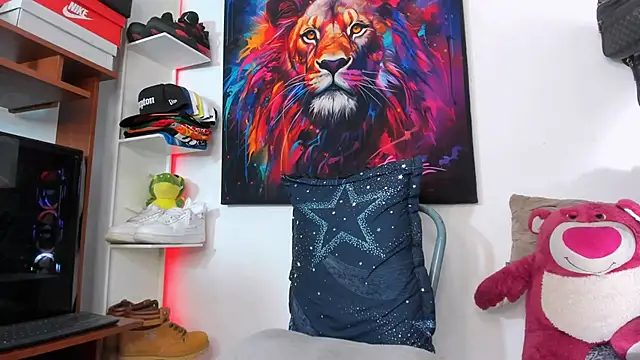 Snapshot of Pantera_black_21 chatting on 13, 9, 2025 Pantera black 21 online show from 13, 9, 2025