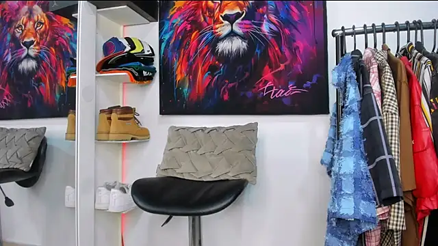 Snapshot of Pantera_black_21 chatting on 18, 10, 2025 Pantera black 21 online show from 18, 10, 2025