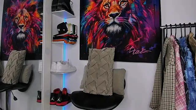 Snapshot of Pantera_black_21 chatting on 19, 11, 2025 Pantera black 21 online show from 19, 11, 2025