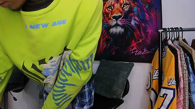 Snapshot of Pantera_black_21 chatting on 18, 12, 2025 Pantera black 21 online show from 18, 12, 2025