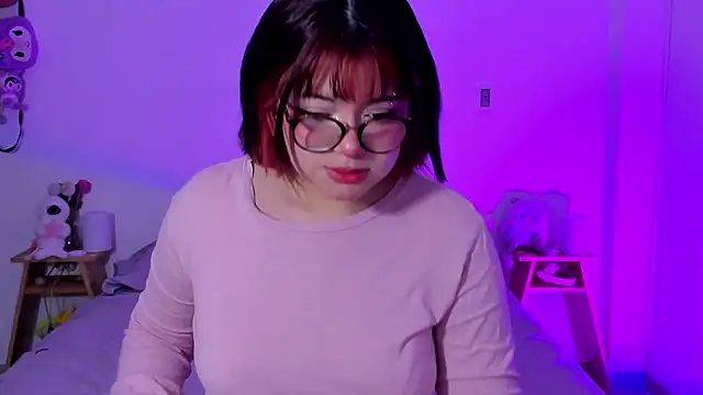 Snapshot of Gaby_Danna chatting on 4, 2, 2025 Gaby Danna online show from 4, 2, 2025