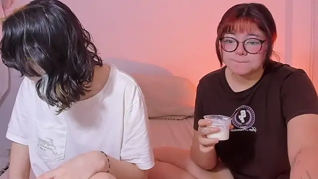 Snapshot of Gaby_Danna chatting on 5, 3, 2025 Gaby Danna online show from 5, 3, 2025