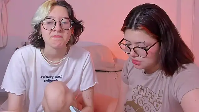 Snapshot of Gaby_Danna chatting on 12, 3, 2025 Gaby Danna online show from 12, 3, 2025