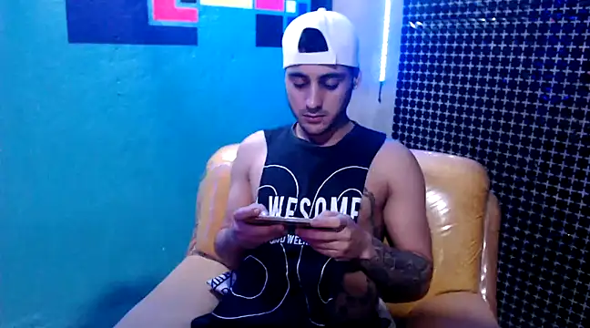 Snapshot of xxxxhotxoxo chatting on 17, 12, 2024 xxxxhotxoxo online show from 17, 12, 2024