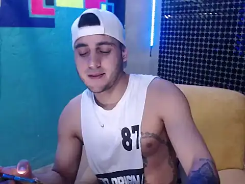 Snapshot of xxxxhotxoxo chatting on 20, 12, 2024 xxxxhotxoxo online show from 20, 12, 2024