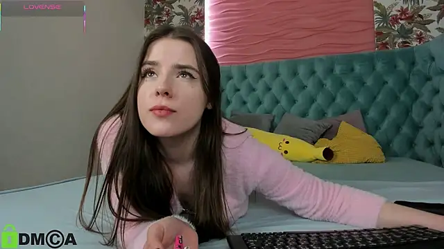 Haley Gars online show from 15, 2, 2026