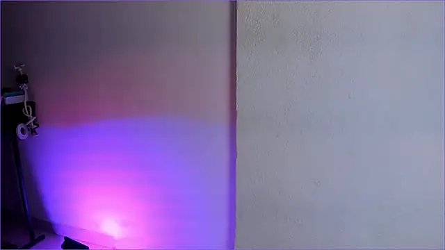 CandyLatinHott online show from 9, 7, 2026