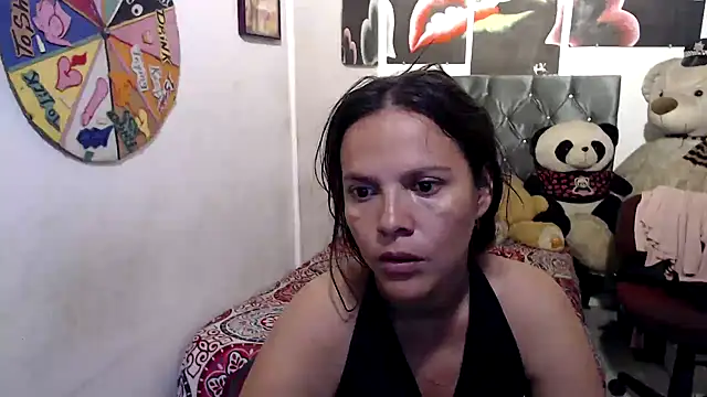 manzanahot9 online show from 9, 3, 2025