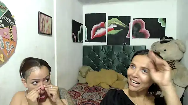 manzanahot9 online show from 11, 3, 2025