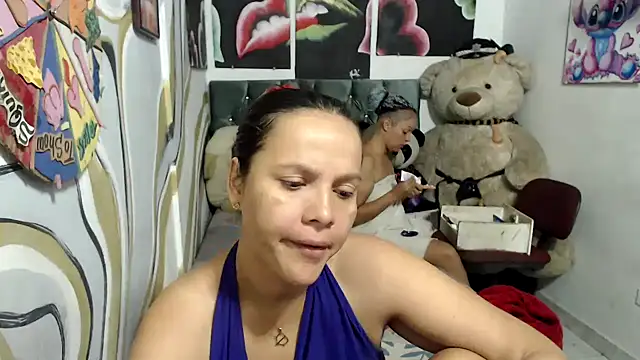 manzanahot9 online show from 10, 11, 2025