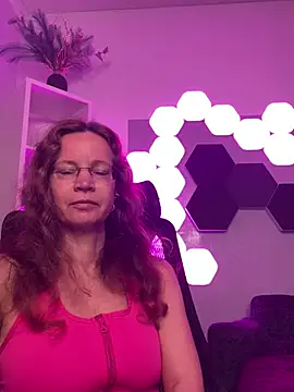 AnnikaRose online show from 30, 4, 2026