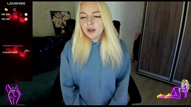  NigoNika online show from 16, 10, 2025