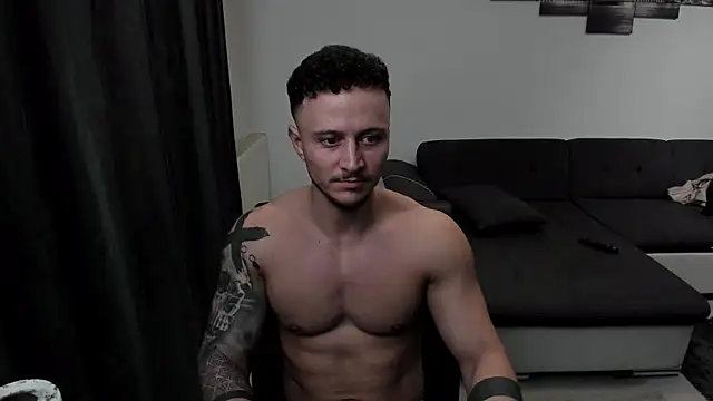 Richarddarell1 online show from 3, 2, 2025